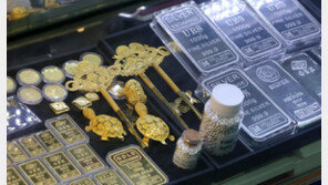 트럼프 ‘그린란드 위협’에… 금-은값 사상 최고치