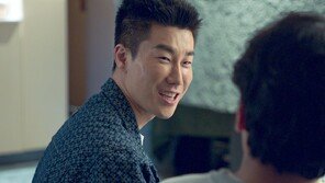 ‘행인 폭행 논란’ 산이, 스크린 특별 출연으로 복귀