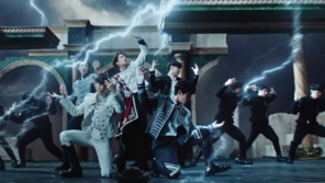 ‘으르렁∼ 으르렁∼’ 엑소 컴백… “나의 Crown, 끝까지 지킬 것”