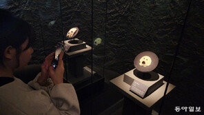 부산 동삼동 패총 조개가면과 日구마모토 패총 굴 가면은 왜 닮았을까