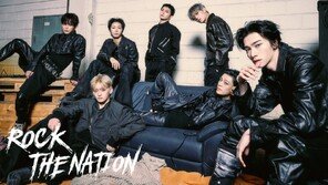 휘브, 7인조 새출발…강렬 누아르 아우라