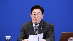 [속보]李 “대전·충남, 광주·전남 통합, 정치에 흔들리는 일 없다”