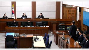 [단독]구형보다 8년 더 선고…“국헌문란 폭동 막아야할 韓, 내란 가담”