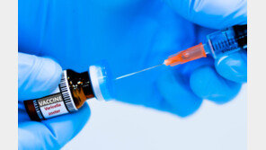 대상포진 백신, 뜻밖의 효과…치매 위험↓ 노화 속도↓