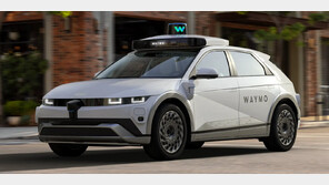 美 10개 도시 누비는 로보택시 ‘웨이모’… 언덕 척척, 느린 속도 숙제