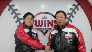 ‘41세’ 김진성, LG와 2+1년 16억원 계약…구단 최초 비FA 다년 계약