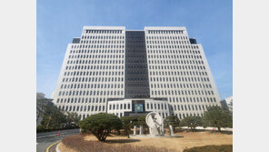 전 연인 흉기로 찌르고 딸과 차량 감금한 40대, 2심도 징역 8년