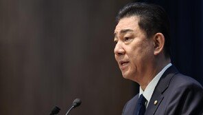 경찰, 동작경찰서 압수수색…김병기 수사 무마 의혹