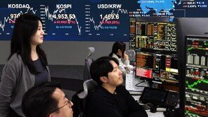 작년 외환거래 118조원 역대 최대…전문가 67% “환율 변동성, 주요 리스크”