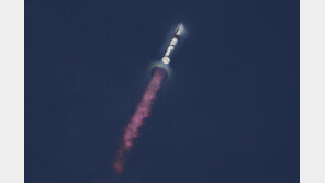 머스크의 스페이스X, 사상 최대 IPO 눈앞…월가 은행과 주관사 논의