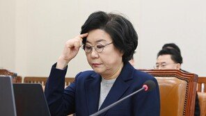 권영세 “보좌진에게 아들 휴대폰 찾게 했나”…이혜훈 “확실하게 그런 일 없다”