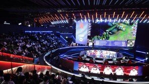 페이커가 뛰는 롤파크, ‘K미식’ PC방… 게임 성지 찾아오는 외국인들[전승훈 기자의 아트로드]