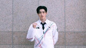 피겨 국대 상비군 출신 엔하이픈 성훈, 동계올림픽 성화 든다