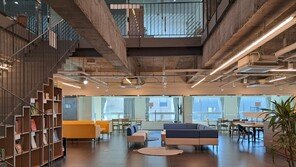 자리 없는 김 주무관 찾았더니 “집입니다”