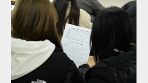 국교위, ‘수능-내신 절대평가’ 검토…대학-학부모 모두 반발