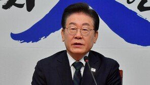 李 “군사력 세계5위, 스스로 방어 못한다는건 있을수 없어”