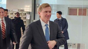 美 국방전략 주도한 콜비 국방차관…방한 일정 시작