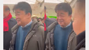백종원, 지역축제서 포착…8개월만 공개 석상
