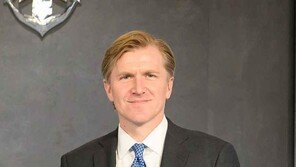 콜비 “힘의 균형엔 유능한 동맹 필요” 韓에 中견제 동참 요구