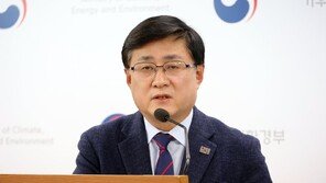 ‘탈원전’ 접은 李정부, 신규 원전 2기 짓는다