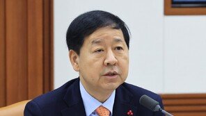 정부, 트럼프 ‘관세 인상’에 “미측 의중 파악 중…국회와도 협의”