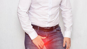 남성 불임 환자 절반에서 ‘정계정맥류’ 질환… 확장된 정맥 선택적 차단, 혈류 역류 막아야