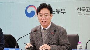 “중장년, 더 오래 일할 수 있도록”…노동장관, 소통 간담회 개최