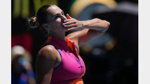 테니스 세계 1위 사발렌카, 호주오픈 준결승 진출…정상 탈환 도전