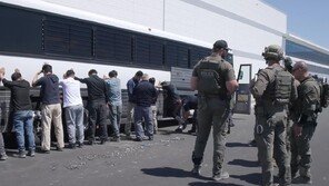 대미 투자 압박하며 B-1 비자 문턱 낮춘 美…“전문 트레이너 항목 신설”