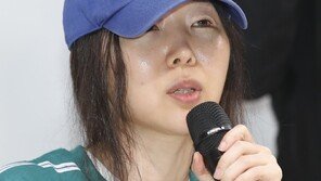 ‘뉴진스 탬퍼링 의혹’에 민희진 기자회견 맞불…깜짝 등장할까