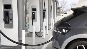 유럽 전기차 판매량, 휘발유차 첫 추월…캐즘 완화 신호탄