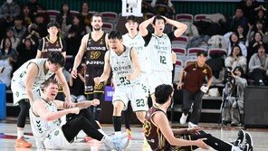 프로농구 DB, 연장 접전 끝에 1위 LG 제압