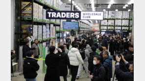 신규 출점-노후 점포 리뉴얼… 머물고 싶은 공간으로