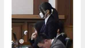 수용번호 ‘4398’ 金, 선고 순간 차렷자세 무표정