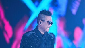 ‘성폭행 무혐의’ 김건모, ‘컴백 투어’ 3월 서울서 마무리