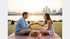 명동·경복궁 옛말…요즘 관광 온 외국인, 라식 받고 목욕탕서 ‘때 민다’