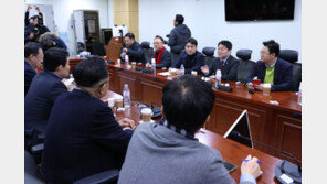 野소장파, 한동훈 제명에 “외연 확장 절벽… 지방선거 곤경 빠트려”