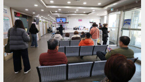 작년 카드 1266조 긁었다, 4.7% ‘쑥’…‘병원·교육비’ 결제 주도