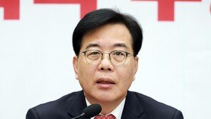 송언석 “부동산대책, 재개발 빠져 실패 가능성…보유세 인상 의도 아니어야”