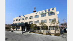 20대 아들 앞 아내 흉기 살해 50대 긴급 체포…이혼 서류에 격분