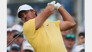 4년만에 PGA투어 돌아온 켑카, 1라운드 공동 101위로 ‘머쓱’