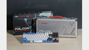 [리뷰] “빠른 입력 반응에 유무선 편의성까지 품다” 체리 엑스트리파이 MX 8.2 프로 TMR TKL 와이어리스