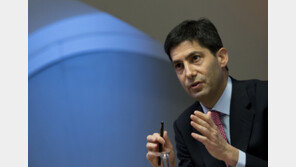 트럼프, 친구 사위를 연준 의장에…‘금리인하 옹호’ 코드 딱 맞아