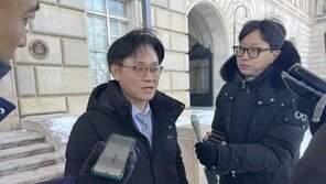 [속보]러트닉 회동 이틀째 김정관 “절충점 논의…화상으로 더 대화”