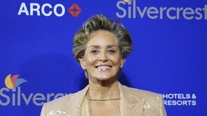 죽을 고비 넘긴 샤론 스톤 “영혼과 대화할 수 있게 됐다”