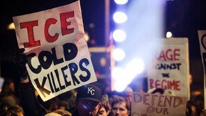 “영장 없이 체포”…트럼프 행정부, ICE 이민 단속 권한 대폭 확대