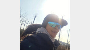 문정희, 한파에도 야외 러닝…동안·건강 유지 비결