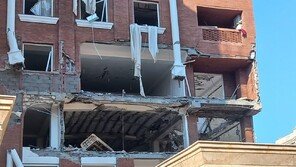 이란 남부 항구도시 8층 건물서 폭발…“원인 불명”