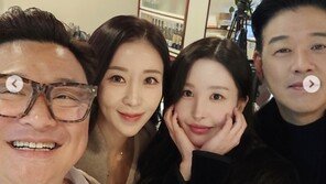 윤정수♥원진서, 류시원·이아영 부부와 동반 샷…미모의 아내들