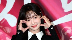 ‘철벽녀’ 연우, AI 데이팅 앱 대표로…낭만 따위 (러브포비아)